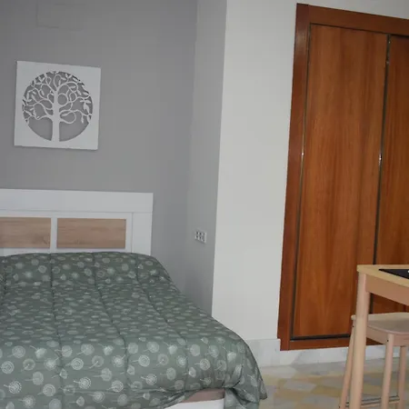 Fibes Lux Este. * Séville