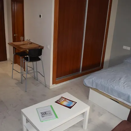 Fibes Lux Este. Appartement Séville