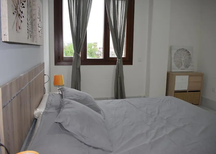 Apartamento Fibes Lux Este. *